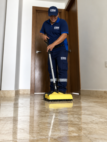 Limpieza-profesional-de-pisos-interiores-EBM.png